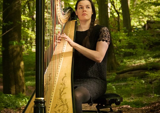 Harpist Miriam Seltzer